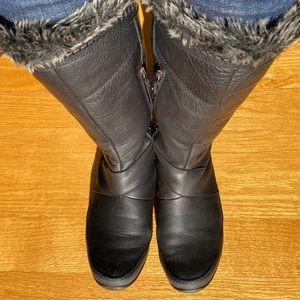 The North Face Primaloft Leather Lace Boots 8